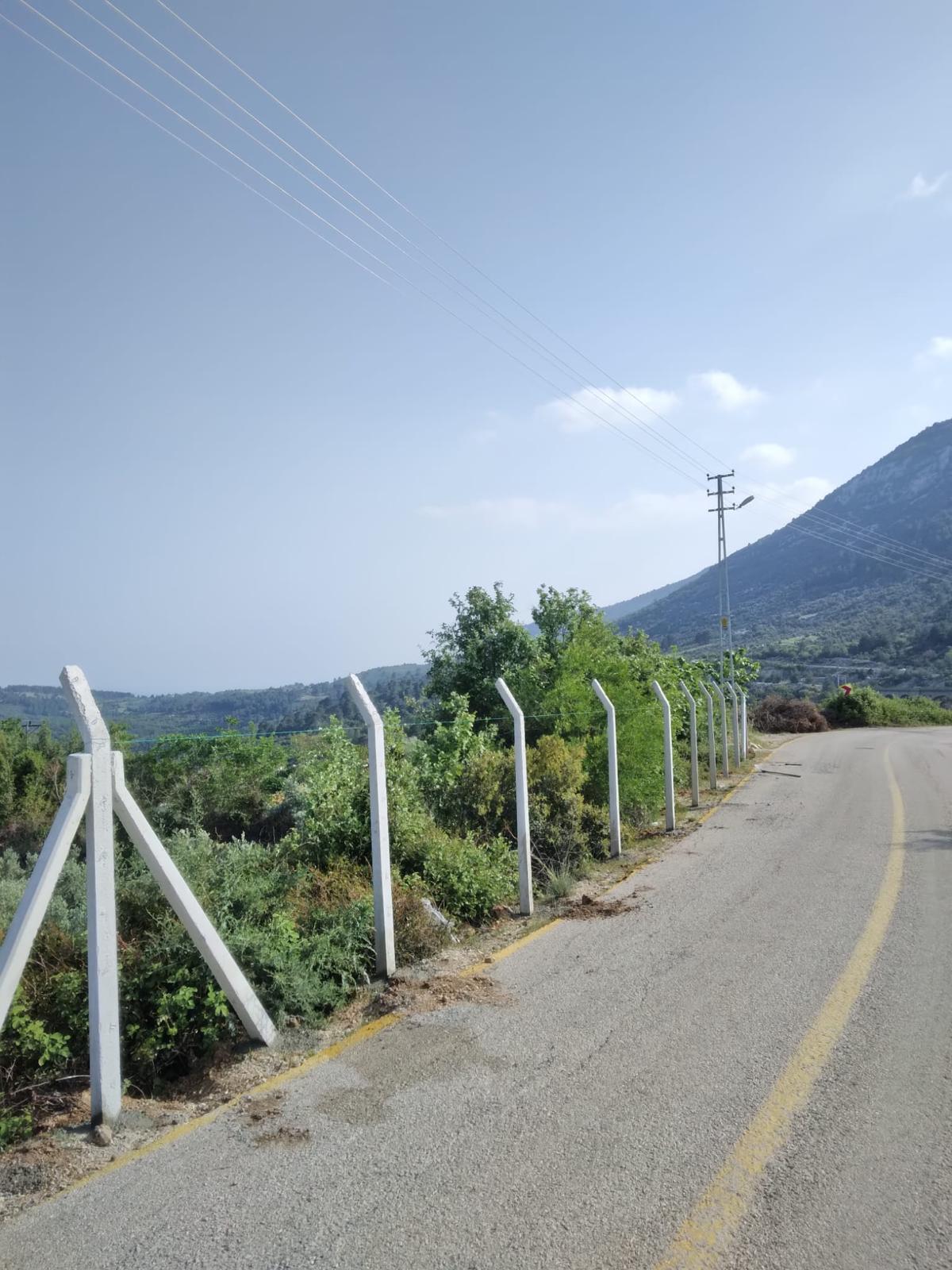 Beton Direkli Tel Örgü Kurumsal Proje Uygulaması 12